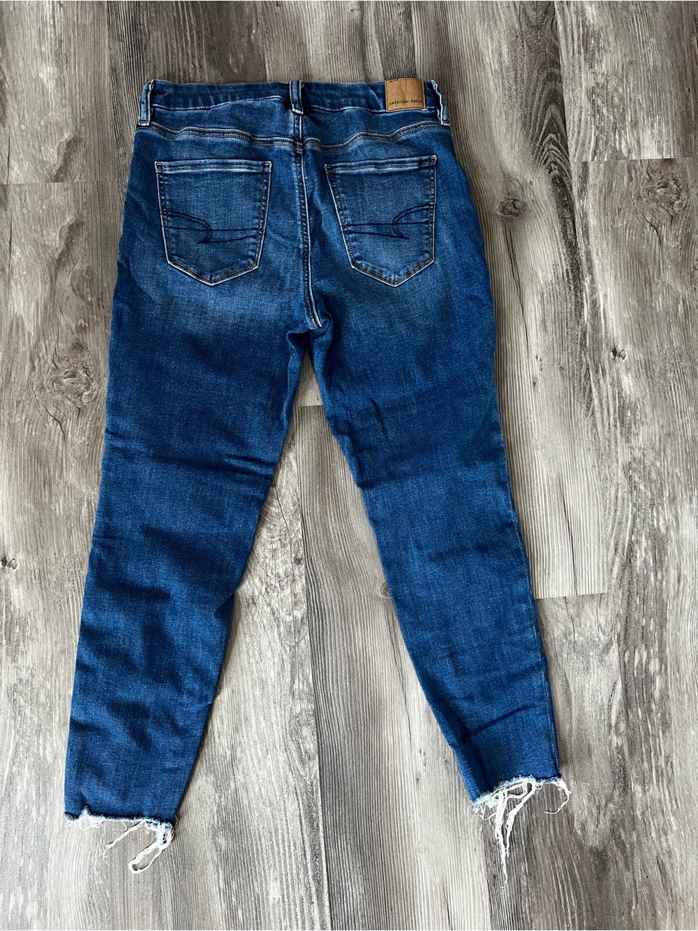 American Eagle Outfitters High-Rise Skinny Jeans - Picture 2 of 5